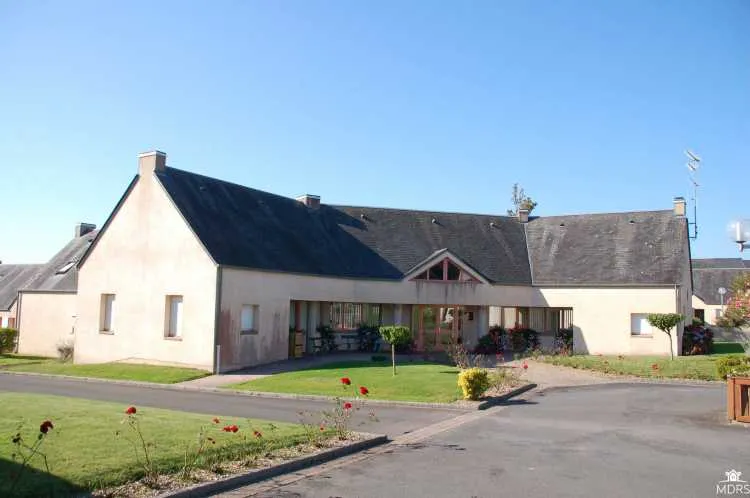 Foyer Residence Saint Michel - Résidence Services Seniors à Percy