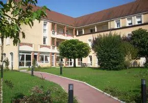 Ehpad La Louhannaise - Maison de retraite / EHPAD à Louhans