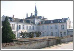 Photo principale de Ehpad Les Logis Du Parc De Moussier - Maison de retraite / EHPAD