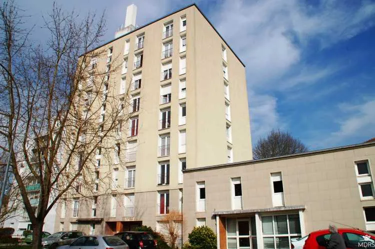Foyer Logement Les Ormes - Résidence Services Seniors à Troyes