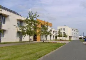 Etablissements De Sante Baugeois Et De La Vallee - Maison de retraite / EHPAD à Baugé