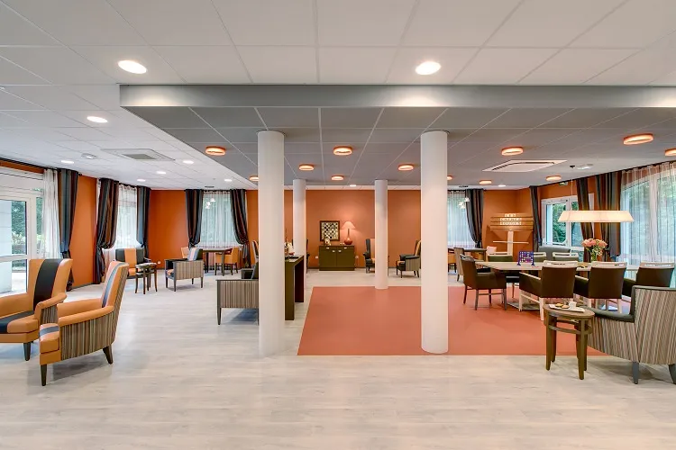 Photo de Residence Les Chenes Rouges - Maison de retraite / EHPAD