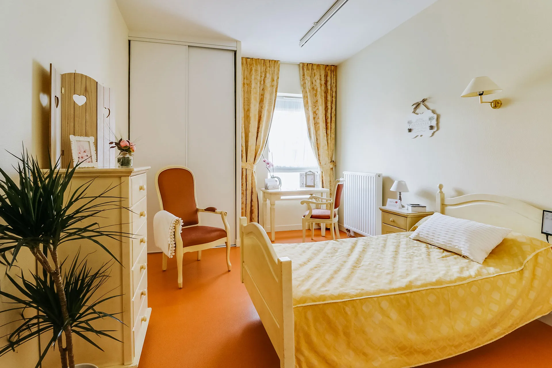 Photo de Résidence Les Rossignols - Maison de retraite / EHPAD