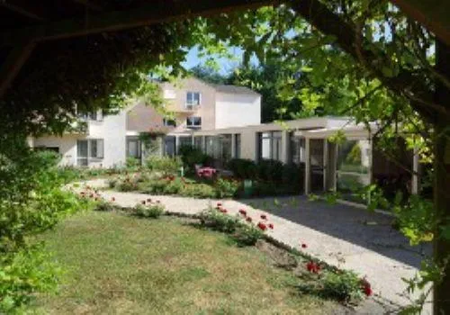 Photo principale de La Maison Des Roses - Résidence Services Seniors