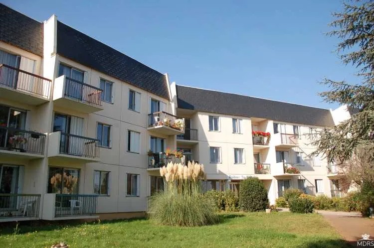 Résidence Autonomie Les Métiers - Résidence Services Seniors à Noyen-sur-Sarthe