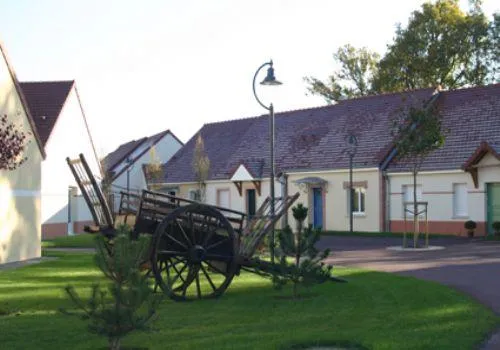 Photo de Le Hameau Des Fees   Chartres - Résidence Services Seniors