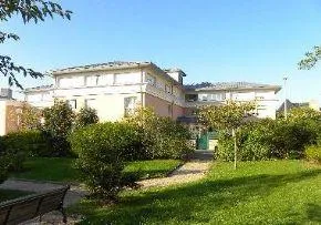 Photo de Maison De Retraite Sainte Famille - Maison de retraite / EHPAD