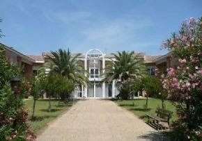 Photo principale de Maison De Retraite Les Pins - Maison de retraite / EHPAD