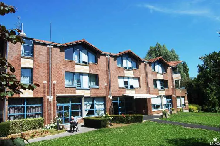 Photo de EHPAD Les Jardins Brunehaut - Résidence Services Seniors