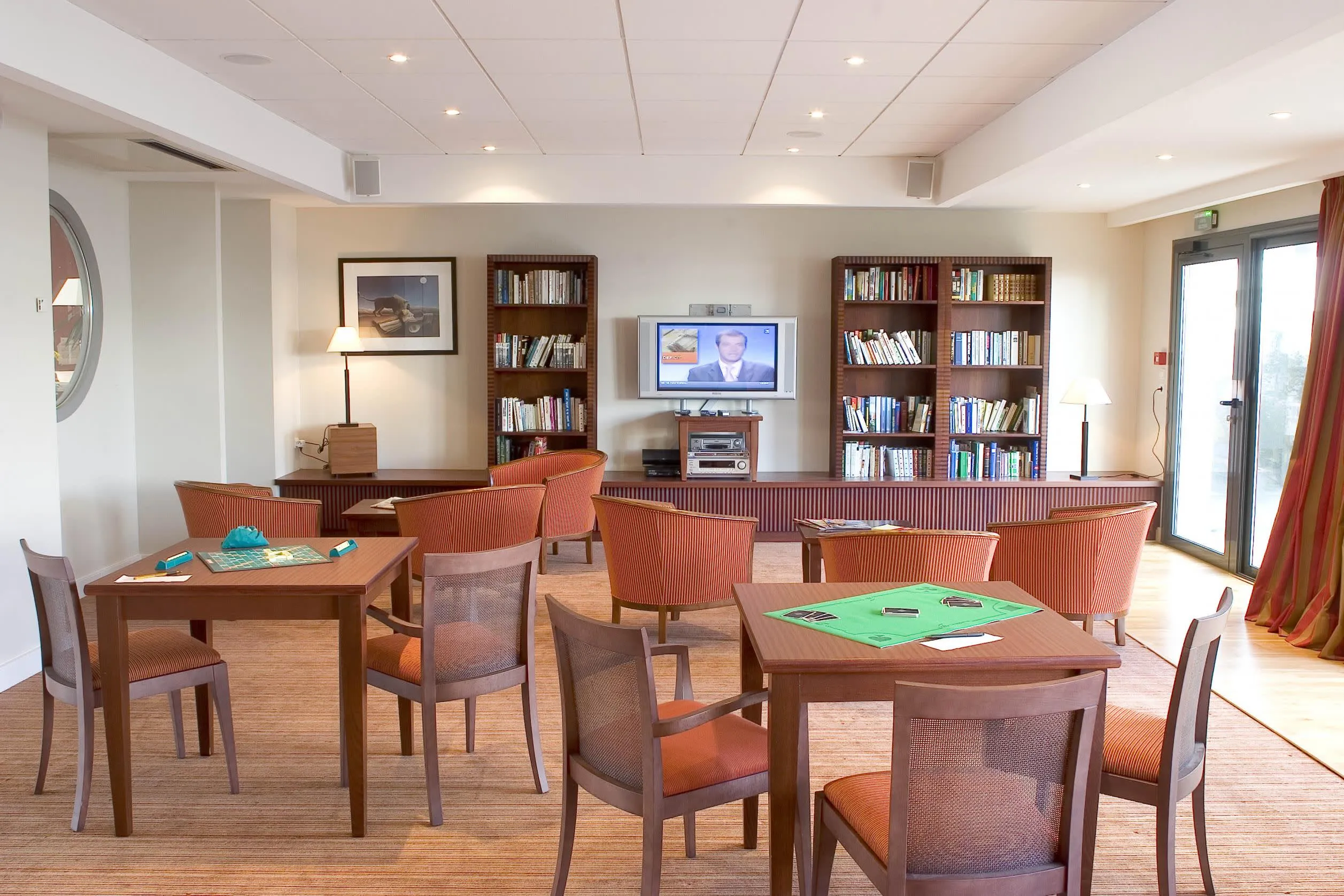 Résidence Domitys Le Village - Résidence Services Seniors à Vierzon