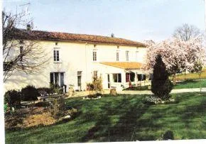 Photo principale de Ehpad La Touche - Maison de retraite / EHPAD