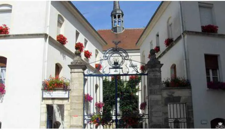 Photo principale de Maison De Retraite Les Hauts D'Armance - Maison de retraite / EHPAD