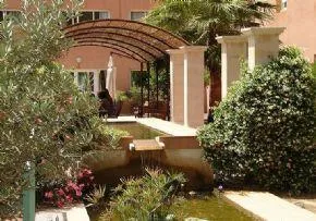 Ehapd Les Charmettes - Maison de retraite / EHPAD à Six-Fours-les-Plages