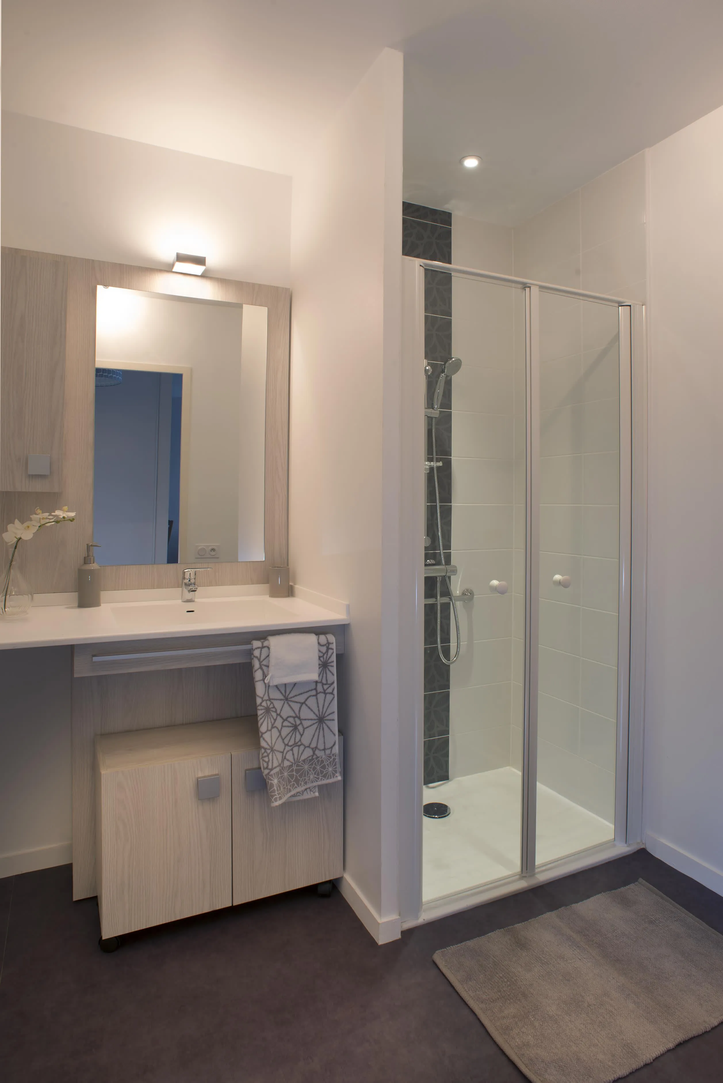 Photo de Résidence Domitys Le Château des Plans - Résidence Services Seniors