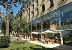 Photo de Etablissement Public De Sante Corentin Celton - Maison de retraite / EHPAD