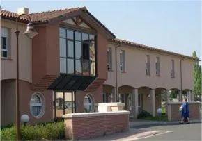 Maison De Retraite Les Charmilles - Maison de retraite / EHPAD à Lescure-d'Albigeois