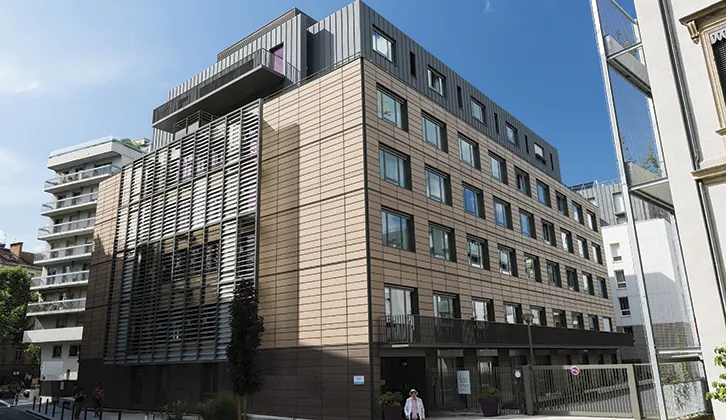 Résidence Les Bains - statut EHPA - Résidence Services Seniors à Grenoble