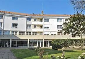 Photo de Foyer Logement Les Fleurs Salines - Résidence Services Seniors