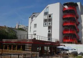 Les Petits Freres Des Pauvres   Gautier Wendelen   Hebergement Temporaire - Maison de retraite / EHPAD à Paris