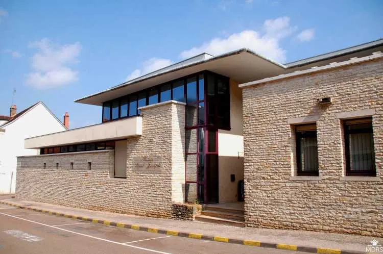 Maison De Retraite Saint Joseph - Maison de retraite / EHPAD à Tanlay