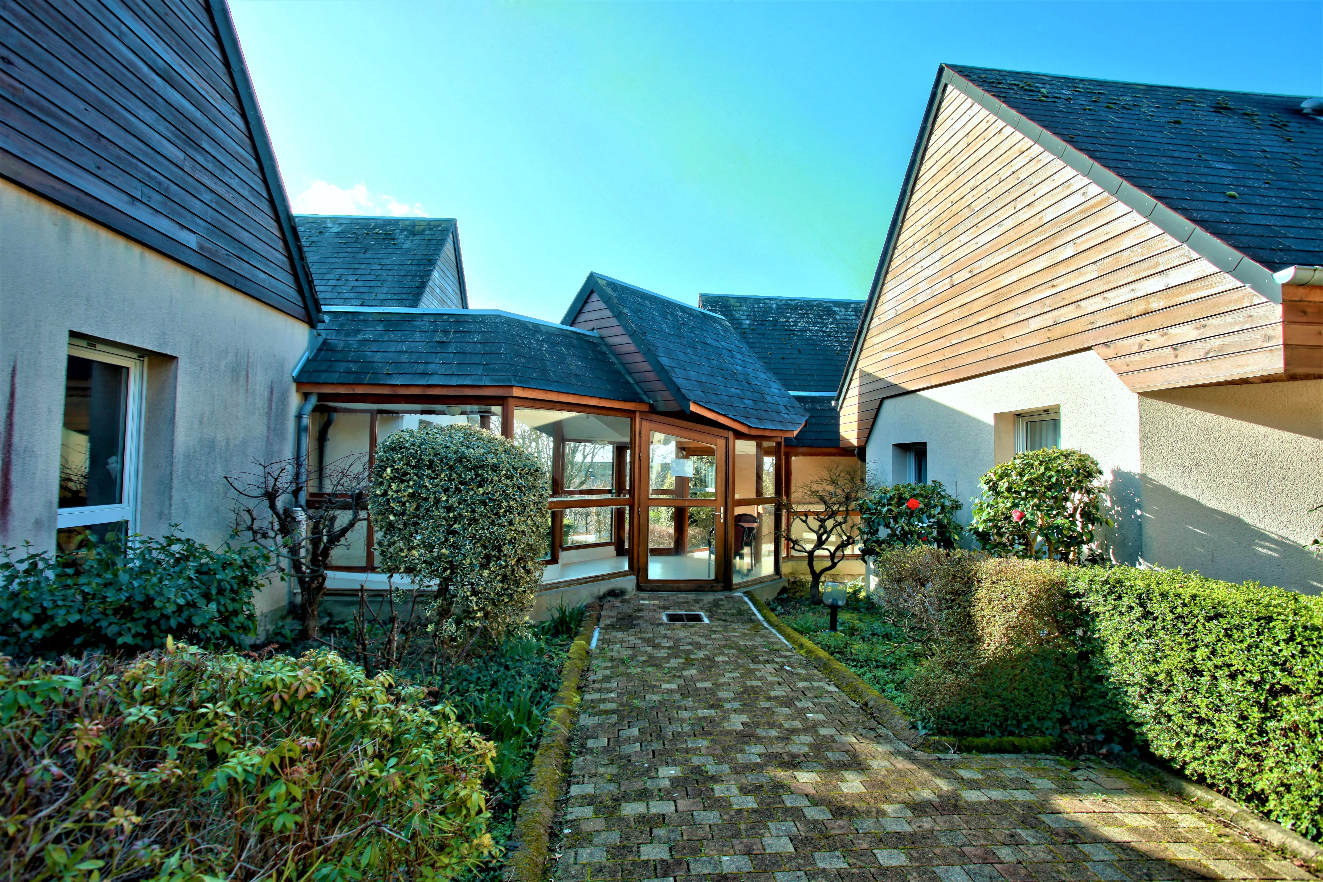 Photo principale de Les Demeures Gaston De Renty - Maison de retraite / EHPAD