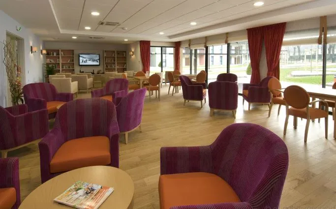 Résidence Domitys L'Arbre d'Or - Résidence Services Seniors à Laillé