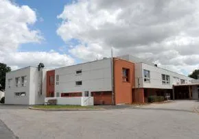 Residence L'Ermitage - Maison de retraite / EHPAD à Moutiers-les-Mauxfaits