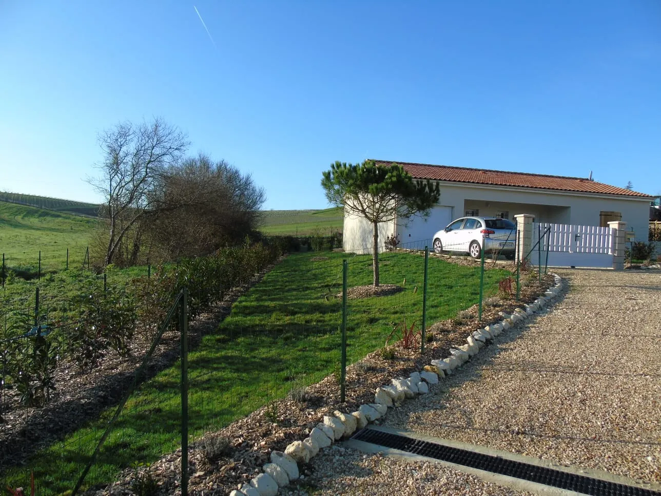 Photo de Residence Seniors - Au Coeur Des Vignobles