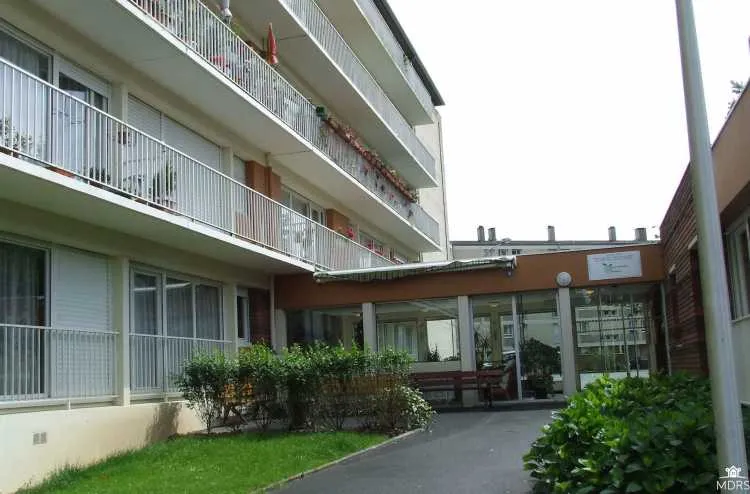 Residence Du Val D'Or - Résidence Services Seniors à Lisieux
