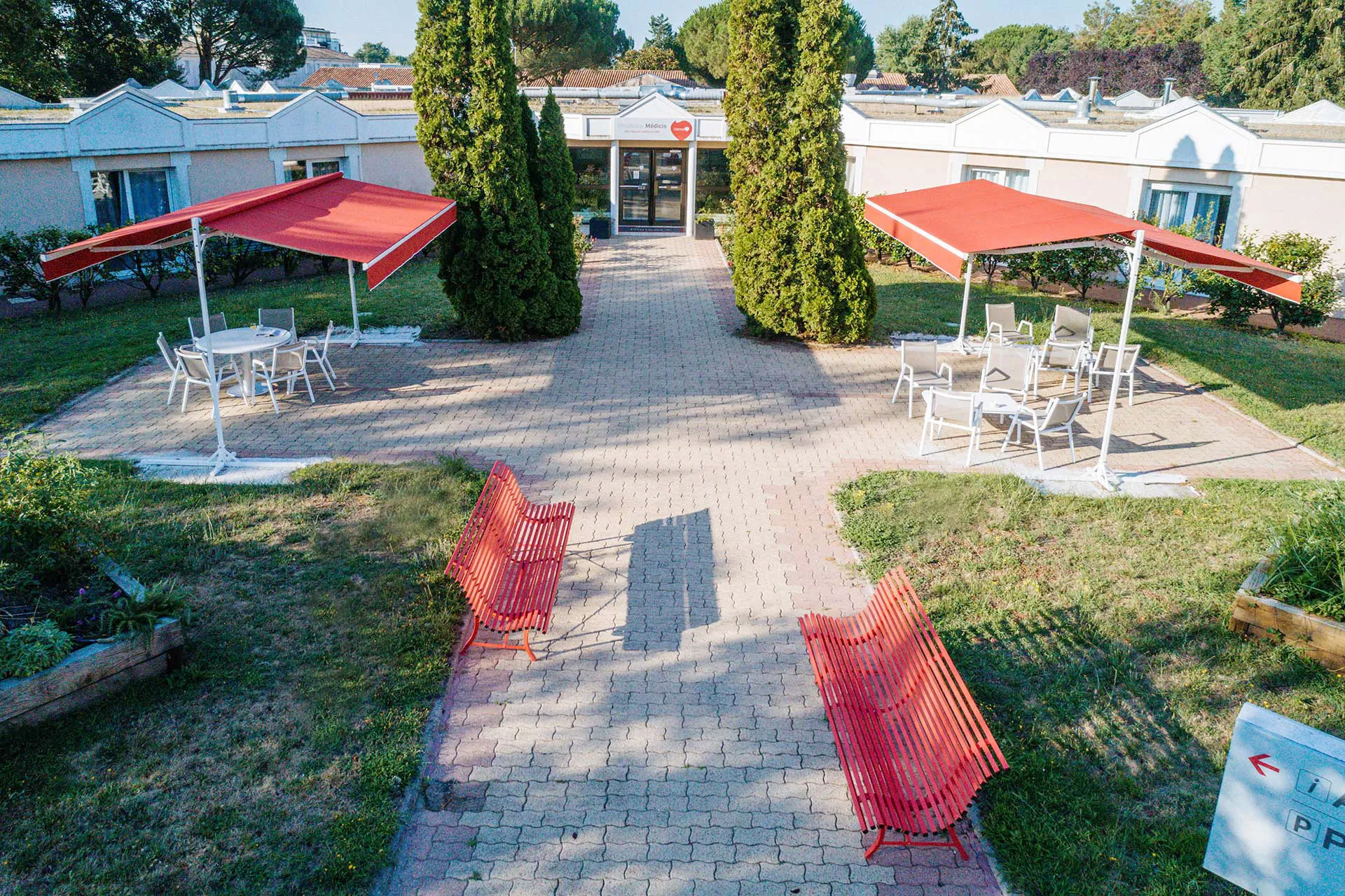 Photo de Résidence Médicis - Maison de retraite / EHPAD