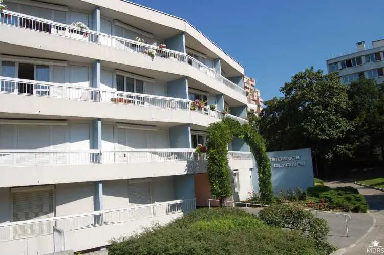 Résidence Les Glycines - Résidence Services Seniors à Sevran