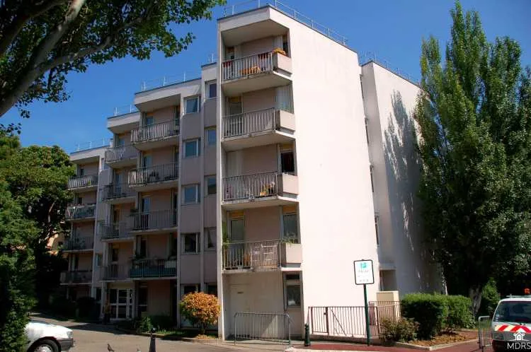 Photo de Residence De Presles - Résidence Services Seniors