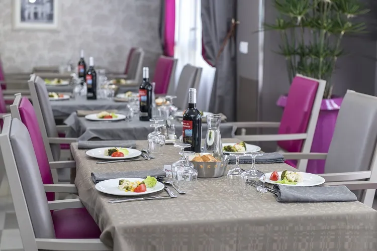 Photo de Residence Service Senior Les Bains  