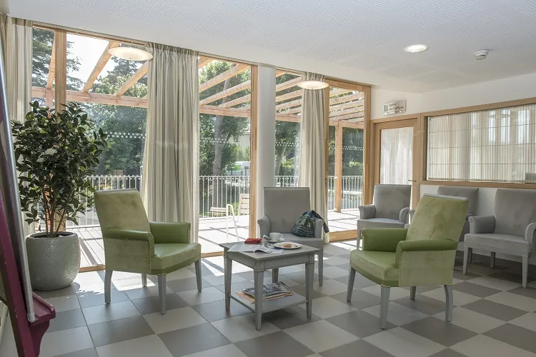 Photo de Residence Service Senior Les Bains  