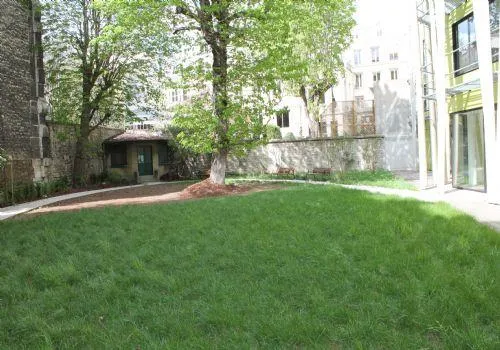 Photo de Centre Alzheimer Les Parenteles De La Rue Blanche - Maison de retraite / EHPAD