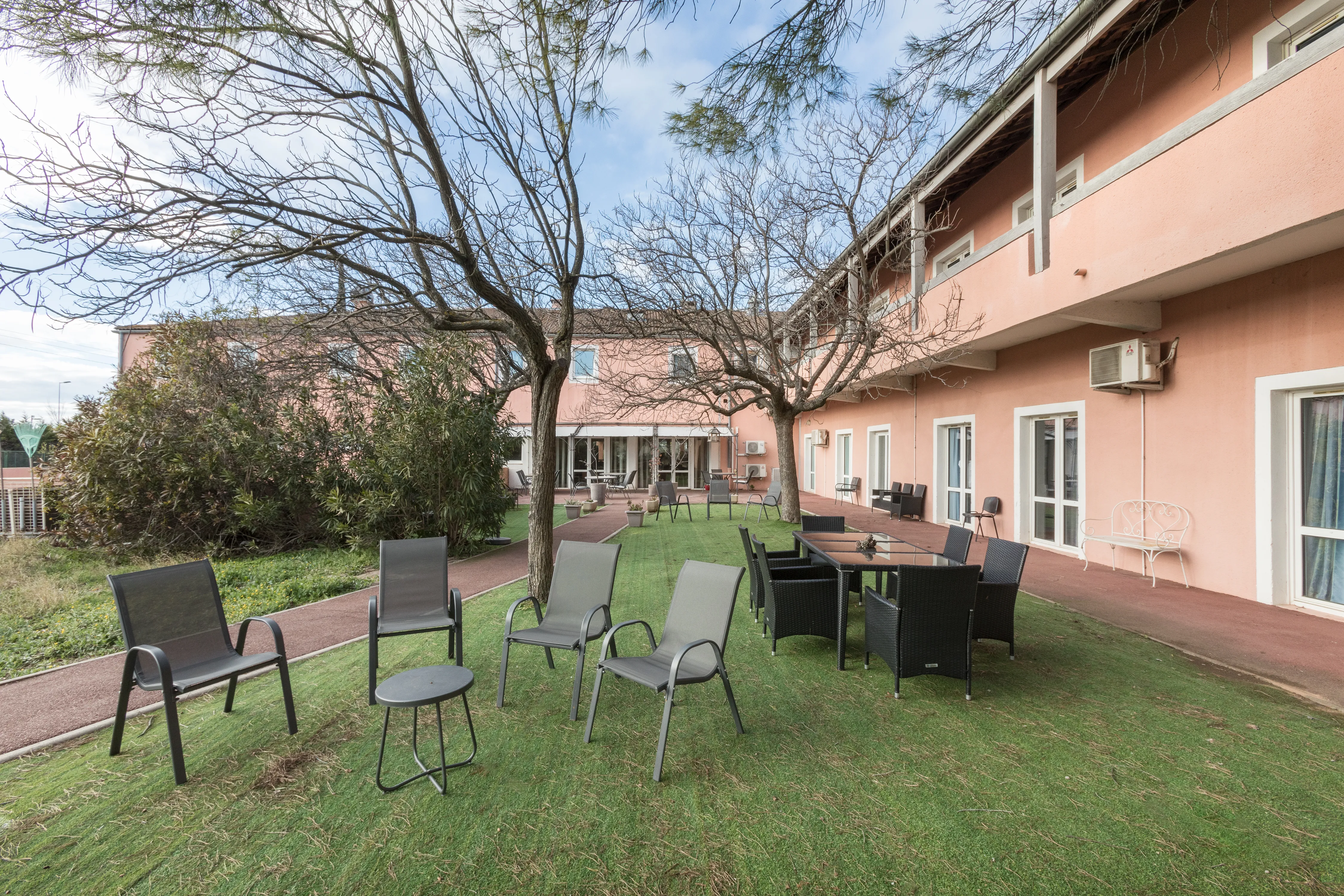 Photo de EHPAD Les Châteaux de Provence