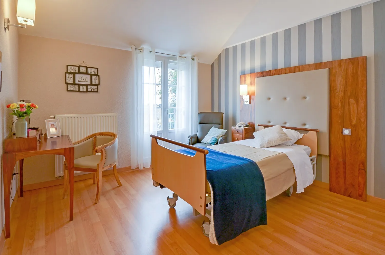 Photo de Le Centenaire