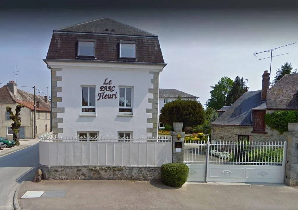 Maison De Retraite Le Parc Fleuri - Maison de retraite / EHPAD à Pont-sur-Seine