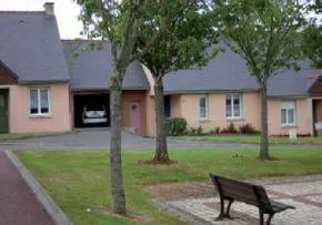 Foyer Logement Les Violettes - Résidence Services Seniors à Sartilly