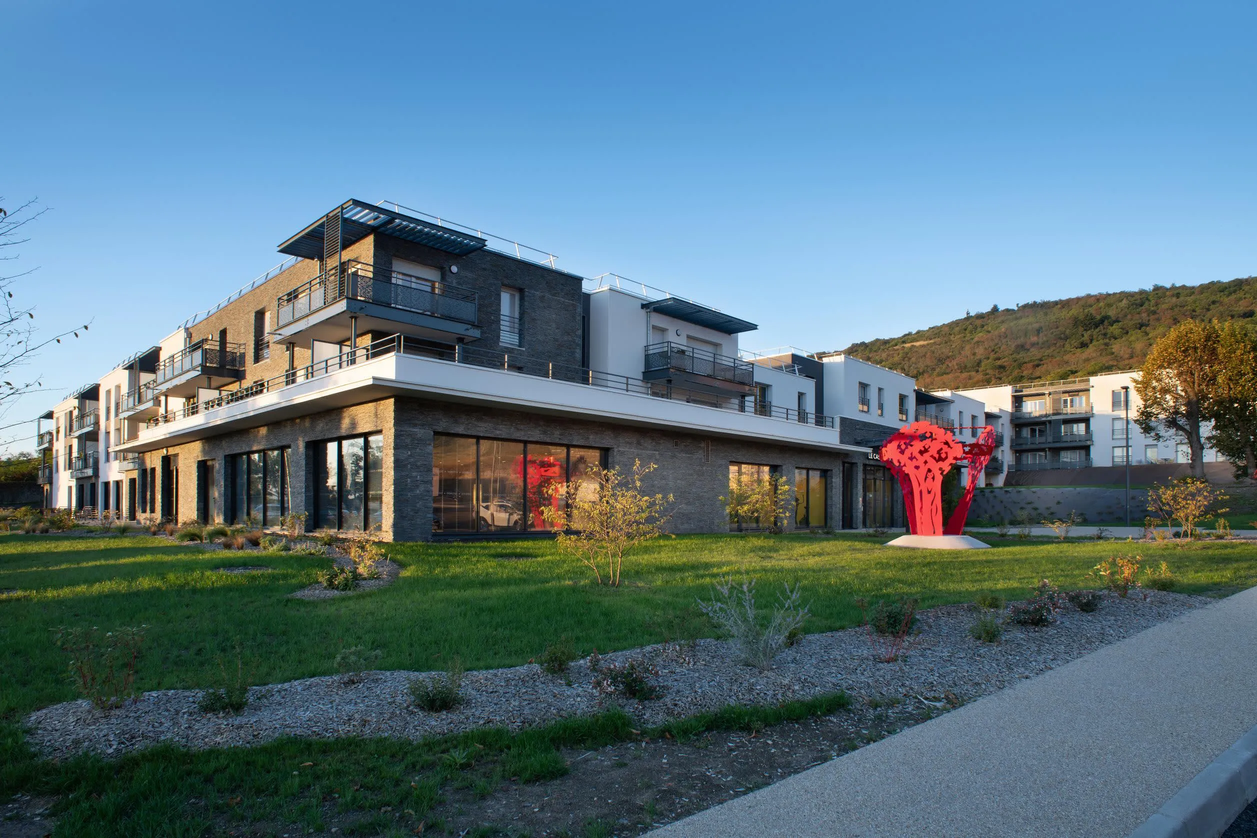 Photo de Résidence Domitys Le Castel du Val - Résidence Services Seniors