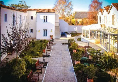 L'Ombriere - Maison de retraite / EHPAD à Saint-Jean-d'Angle