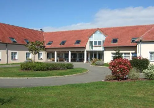 Photo principale de Résidence Champ De L'Ormeau - Maison de retraite / EHPAD