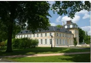 Photo de Centre De Gerontologie Clinique Leopold Bellan - Maison de retraite / EHPAD