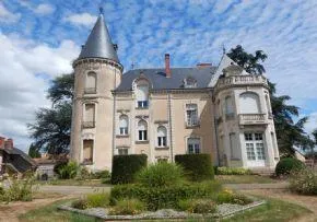 Photo principale de Les Petits Freres Des Pauvres   Gigny   Hebergement Temporaire - Maison de retraite / EHPAD