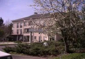 Photo de Ehpad Les Chevriers - Maison de retraite / EHPAD