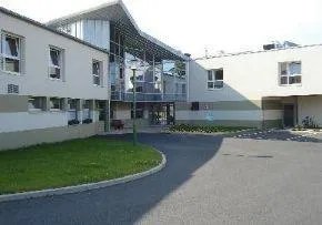 Ehpad Les Roseaux De L'Ille - Maison de retraite / EHPAD à Montreuil-sur-Ille