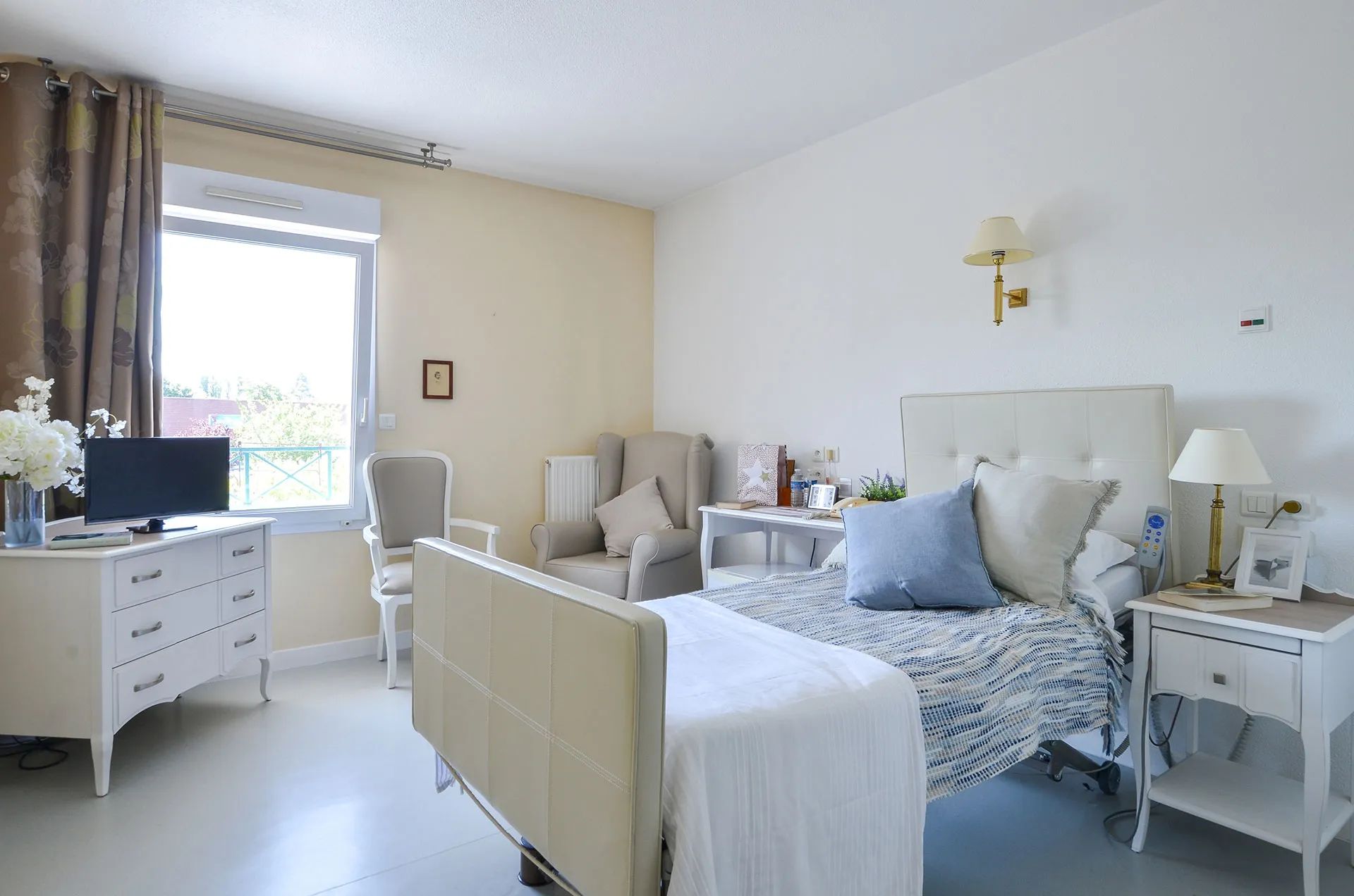 Photo principale de La Fontaine Médicis - Maison de retraite / EHPAD