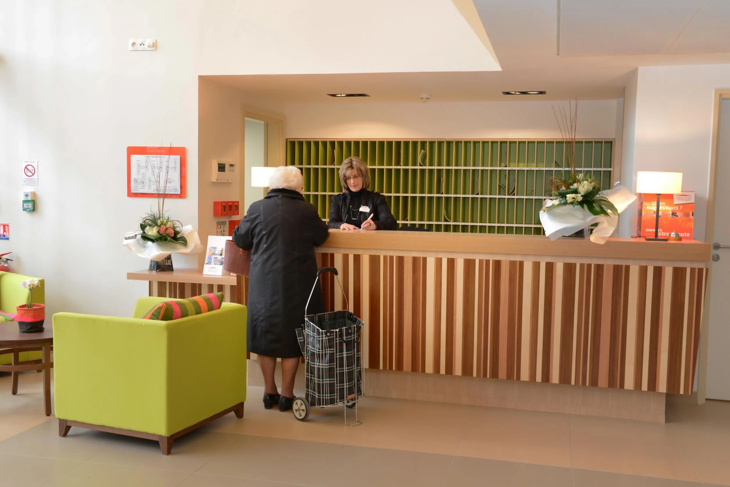 Résidence Domitys Le Parc de Saint-Cloud - Résidence Services Seniors à Cambrai