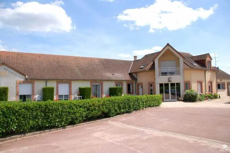 Mapa Les Jardins Du Clos - Résidence Services Seniors à Dhuizon