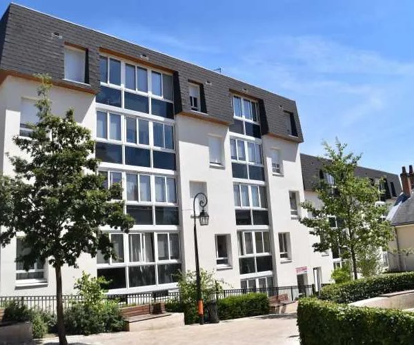 Foyer Logement Isabelle Romee - Résidence Services Seniors à Orléans